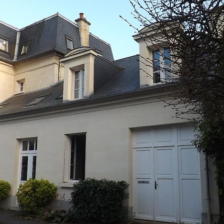 Au Coeur De Soissons 1 Bed & Breakfast Bagian luar foto